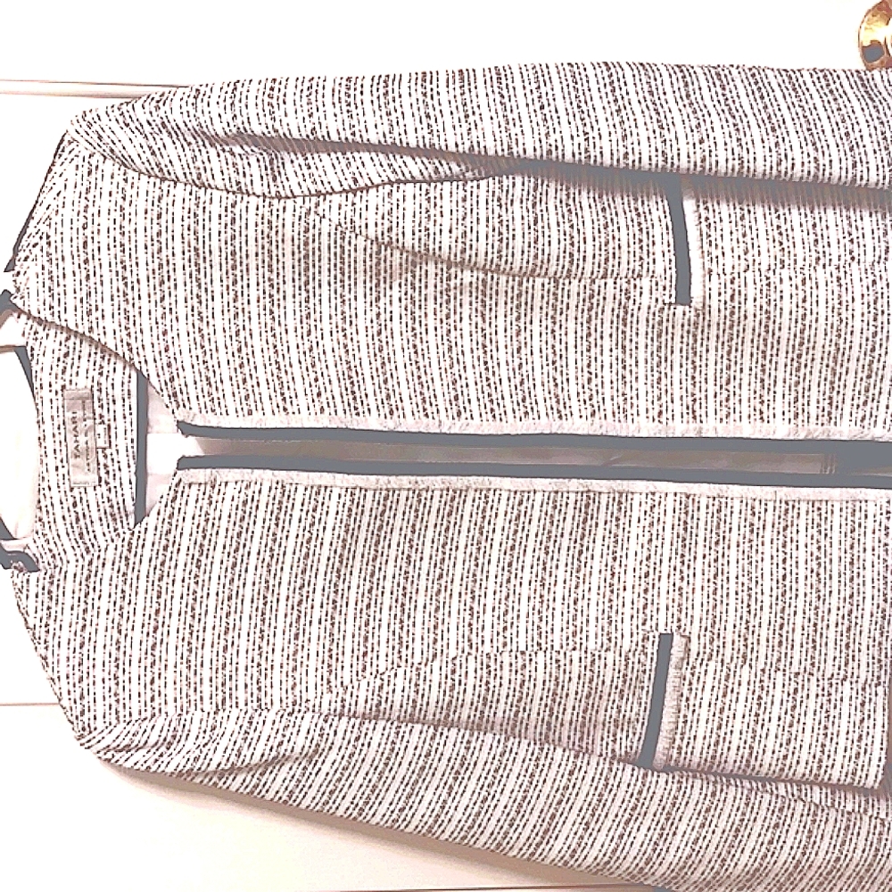 Tahari Blazer